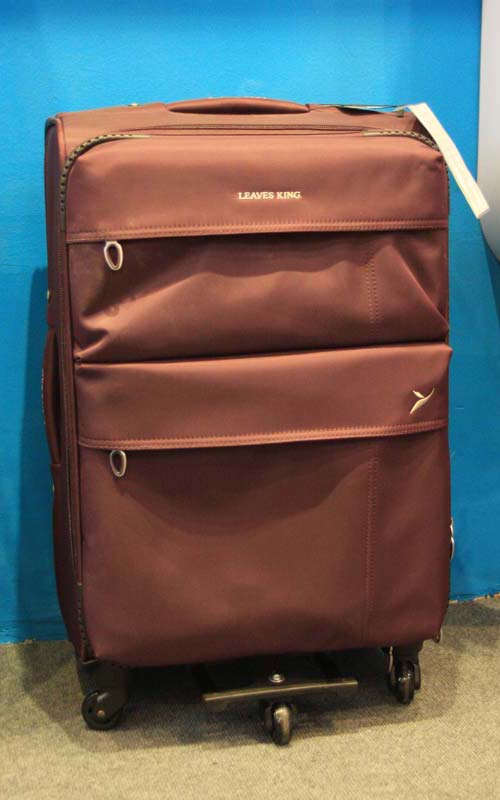 Vali kéo Leaves King tốt nhất