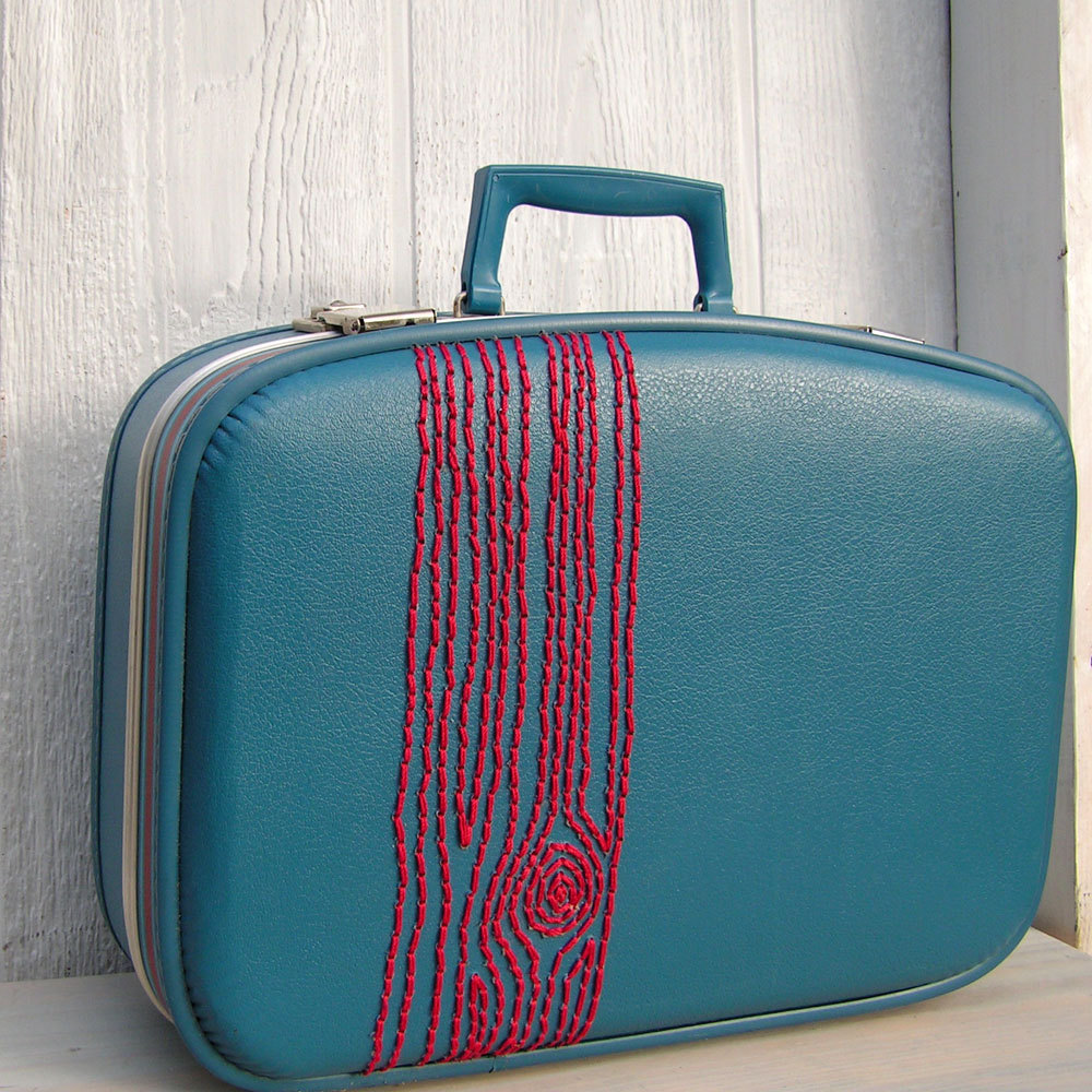 Vali nhựa cứng với thiết kế mới lạ 