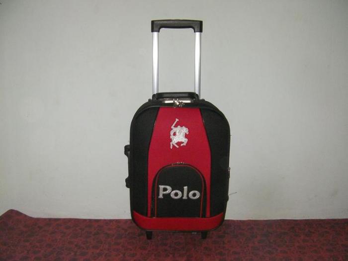 Vali kéo Polo tiện lợi cho mọi chuyến đi