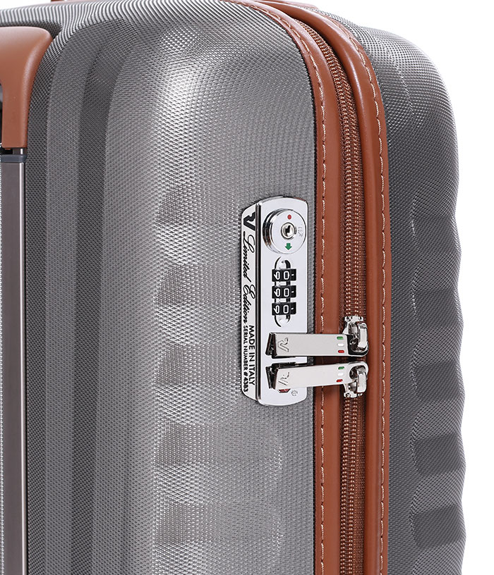 Vali Roncato ELite Silent Wheels size S (20 inch) - Titanium