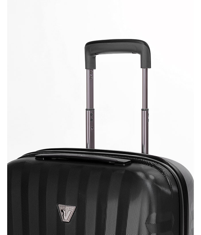 Vali Roncato Premium 2.0 size S (20 inch) - Đen