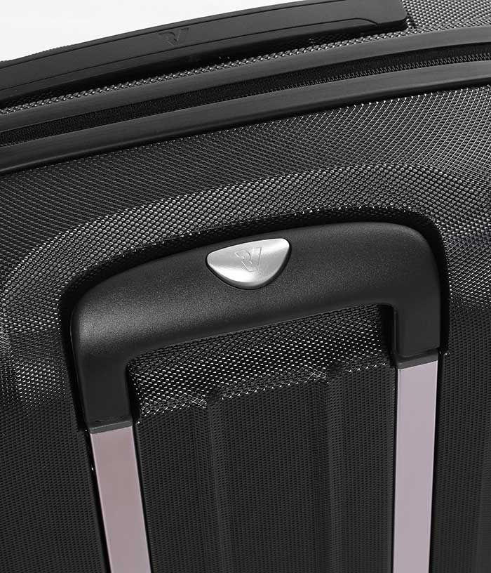 Vali Roncato Premium 2.0 size S (20 inch) - Đen