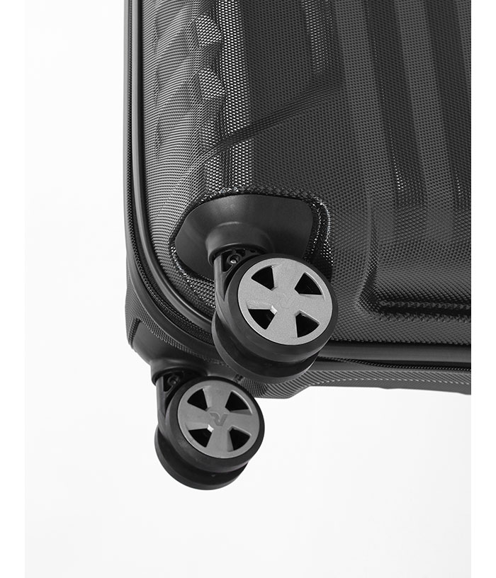 Vali Roncato Premium 2.0 size M (24 inch) - Đen