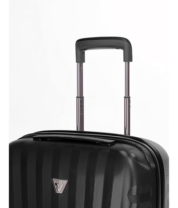 Vali Roncato Premium 2.0 size M (24 inch) - Đen