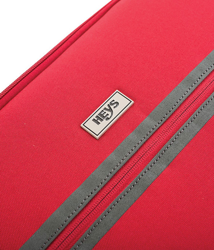 Vali Heys Xero G Size M (26 inch) - Red