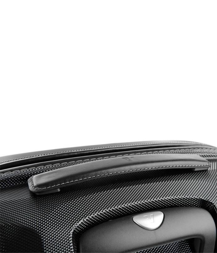 Vali Roncato ELite size S (20 inch) - Black