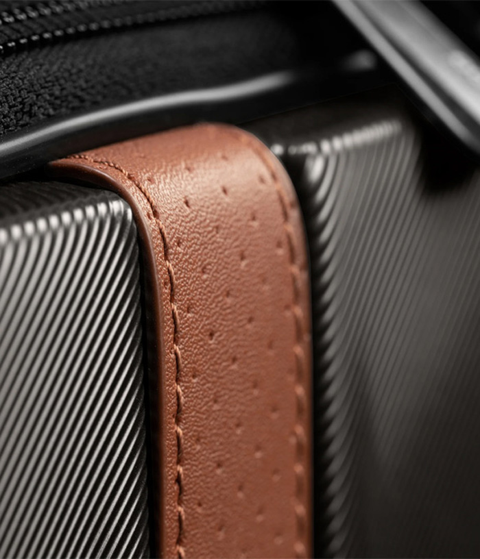 Vali Ricardo Montecito Front-Opening 2.0 Hs (21 Inch) - Graphite