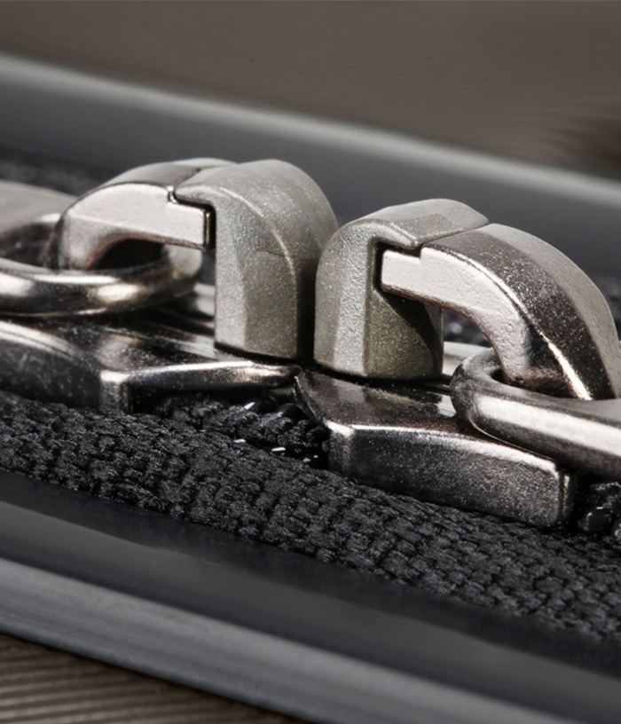 Vali Ricardo Montecito Front-Opening 2.0 Hs (21 Inch) - Graphite