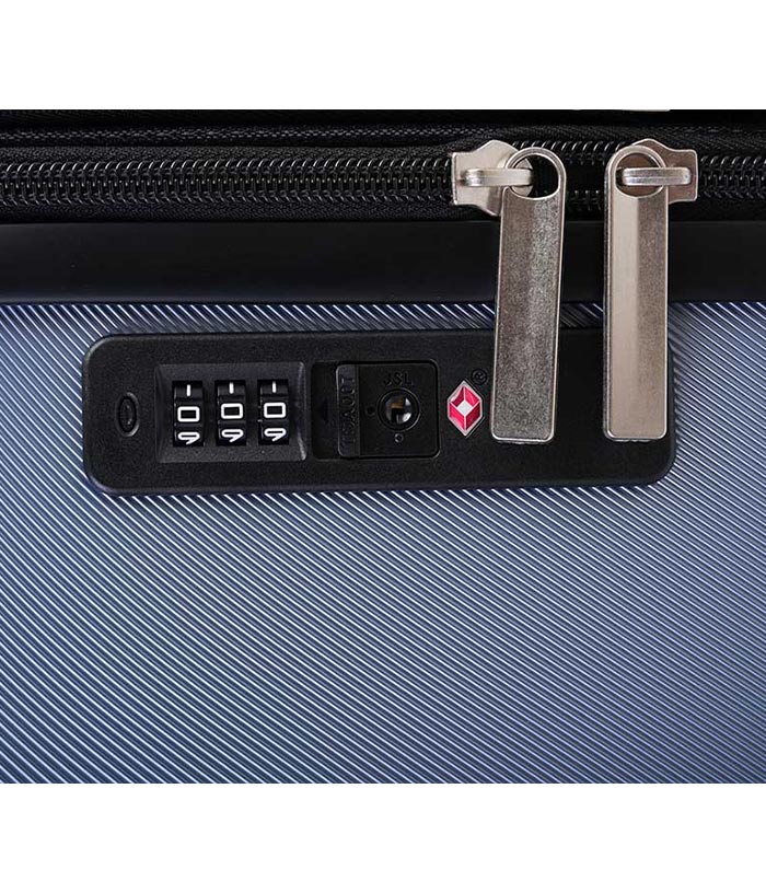 Vali Ricardo Wellington 2.0 HS size M (24 inch) - Arctic Blue