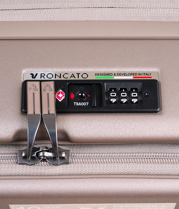 Vali Roncato Florence Size M (26 inch) - Champagne