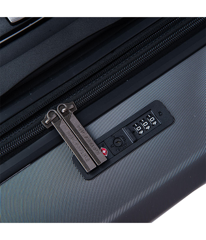 Vali Ricardo Oceano HS size S (20 inch) - Graphite